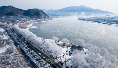 哈爾濱冰雪節８日～童話雪鄉、伏爾加莊園、觀候鳥、冰雪大世界