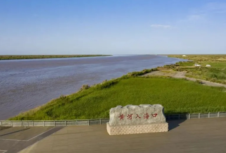 《文化參訪團》樂遊山東８日～琅琊古城、明水古城、黃河入海口、蓬萊閣、南法下午茶、德國總督府