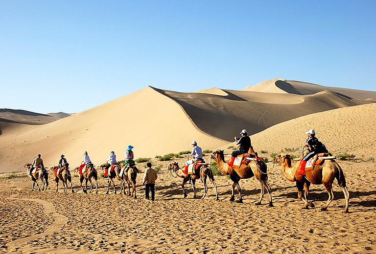 絲路奇境‧青甘大環線12天～茶卡天空之鏡、青海、鳴沙山月牙泉