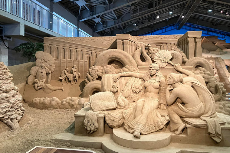 台中神戶山陰山陽×沙丘絕景&美術館×超萌企鵝遊行×柯南故鄉溫泉五日～岡山後樂園‧崛川遊船‧鳥取花迴廊(台中出發-星宇)