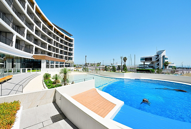 台中神戶 花季限定！初夏關西花海盛宴｜國產牛燒肉與螃蟹饗宴五日(星宇)
