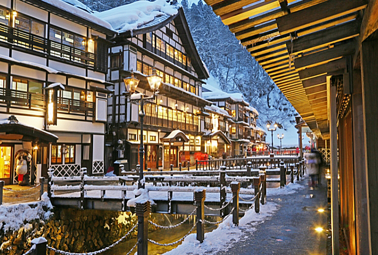 東北藏王樹冰+猊鼻溪+和服體驗+秋田內陸鐵道溫泉五日+螃蟹吃到飽+日本牛吃到飽+保證入住三晚溫泉飯店(星宇)