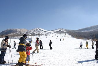 冬戀九州火之國熊本~玩雪採草莓‧三大蟹吃到飽‧溫泉五日(星宇)