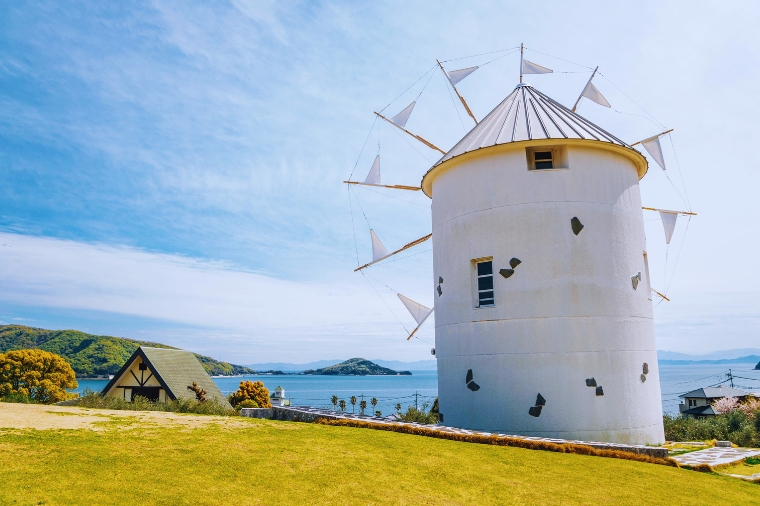 四國紅葉漫遊×道後溫泉×小豆島祕境米其林景點5日～大步危溪谷遊船‧金刀比羅宮‧二十四瞳映畫村‧栗林公園(台中出發-星宇)