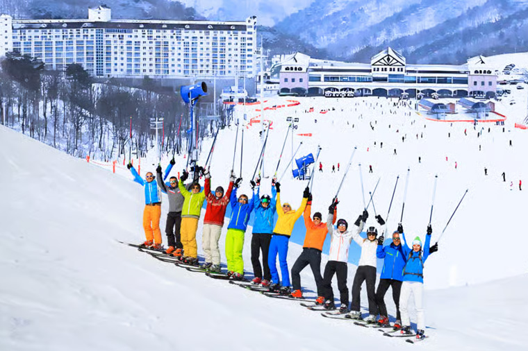 五星釜山溫泉滑雪去5天(不走人蔘保肝+1晚五星+1晚滑雪場)~海岸列車~東萊溫泉SPA【德威】